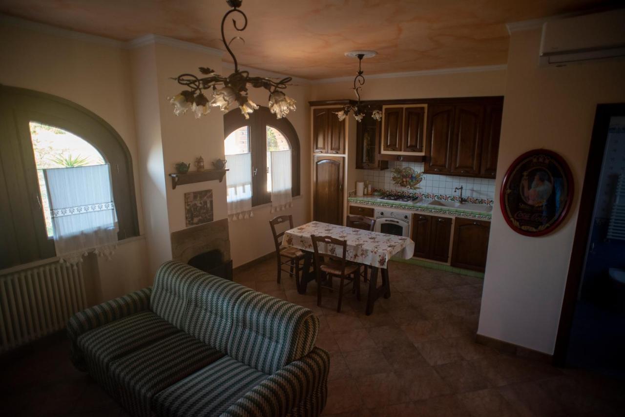 La Ginestra Hotel Castel San Lorenzo Kültér fotó