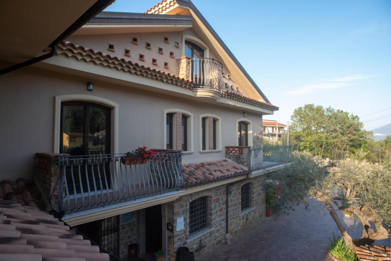 La Ginestra Hotel Castel San Lorenzo Kültér fotó
