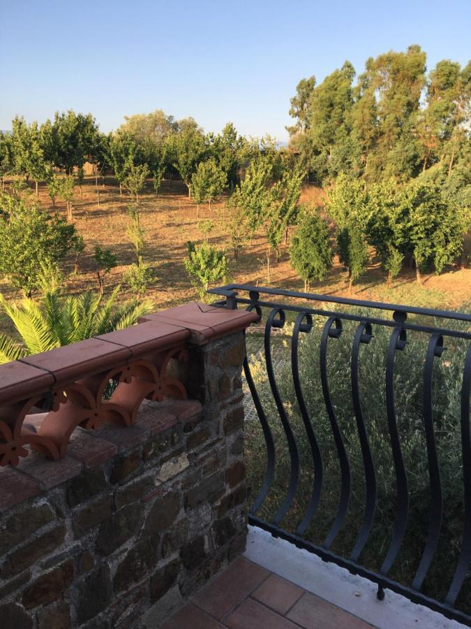 La Ginestra Hotel Castel San Lorenzo Kültér fotó