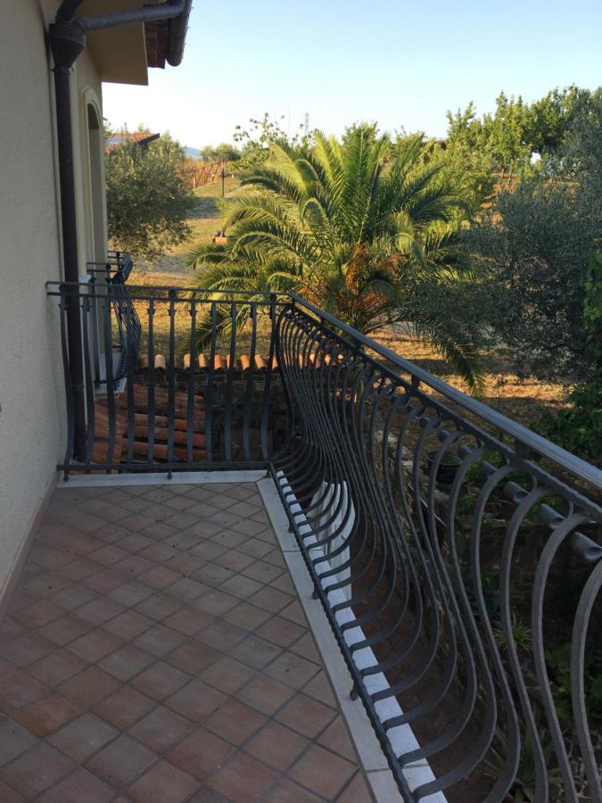 La Ginestra Hotel Castel San Lorenzo Kültér fotó