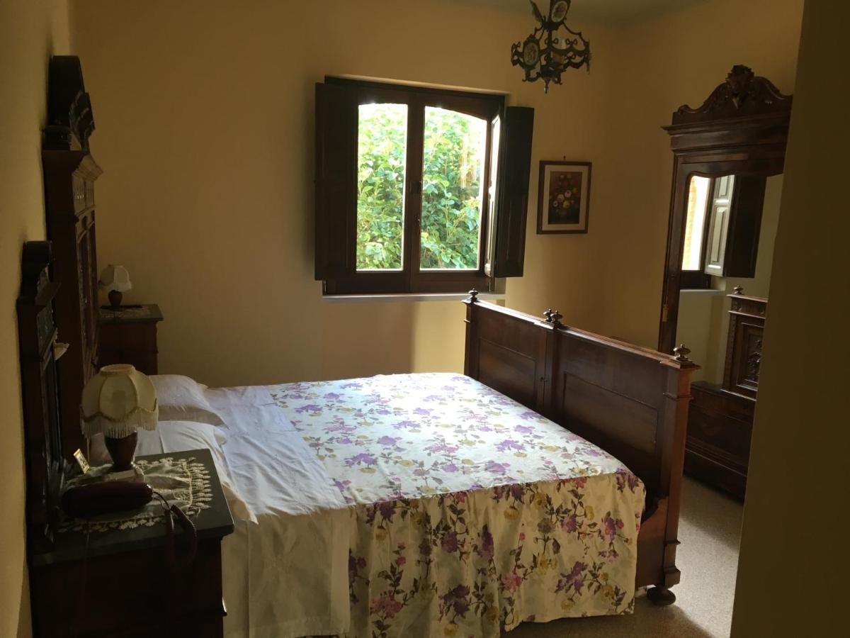 La Ginestra Hotel Castel San Lorenzo Kültér fotó