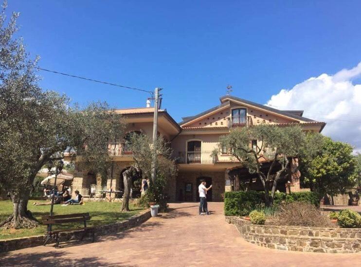 La Ginestra Hotel Castel San Lorenzo Kültér fotó