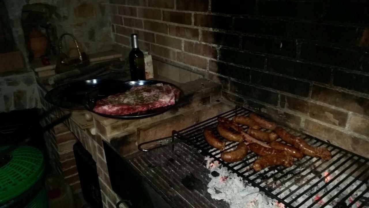 La Ginestra Hotel Castel San Lorenzo Kültér fotó