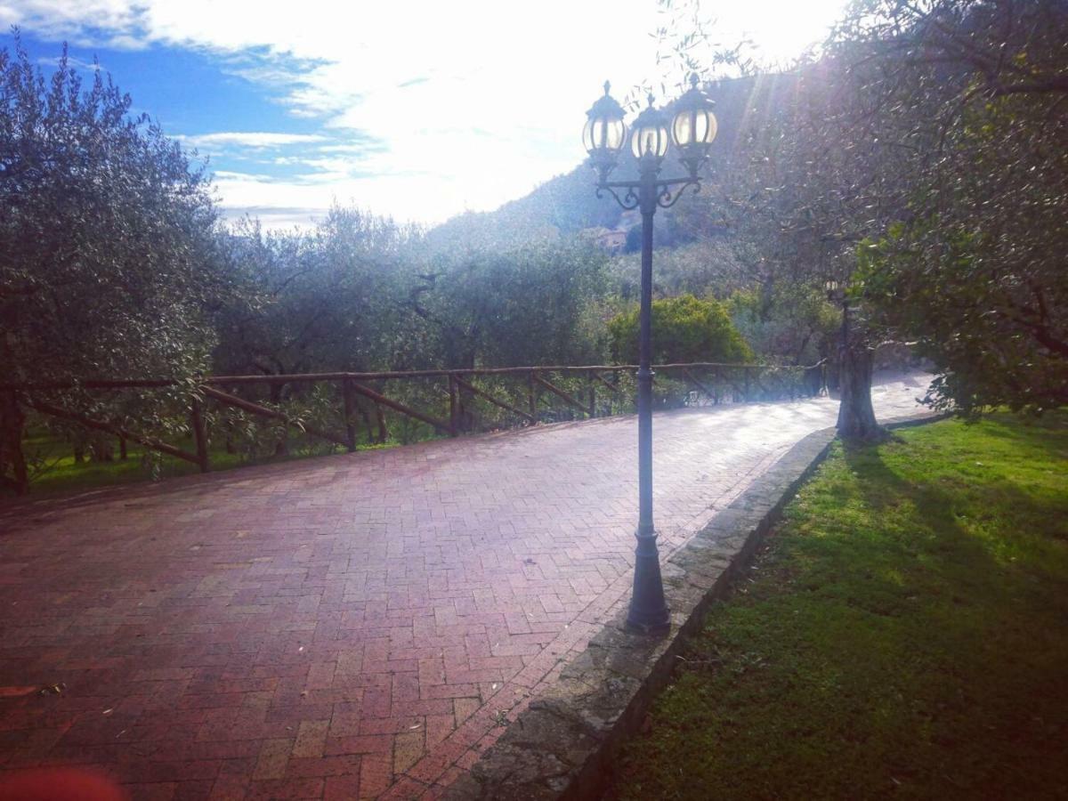 La Ginestra Hotel Castel San Lorenzo Kültér fotó
